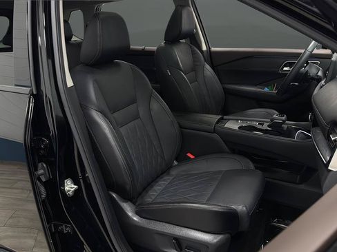 Used 2023 Nissan Rogue Platinum w/ Platinum Premium Package FWD image 23