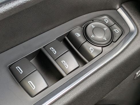 Used 2023 GMC Sierra 1500 SLT w/ SLT Premium Plus Package image 23