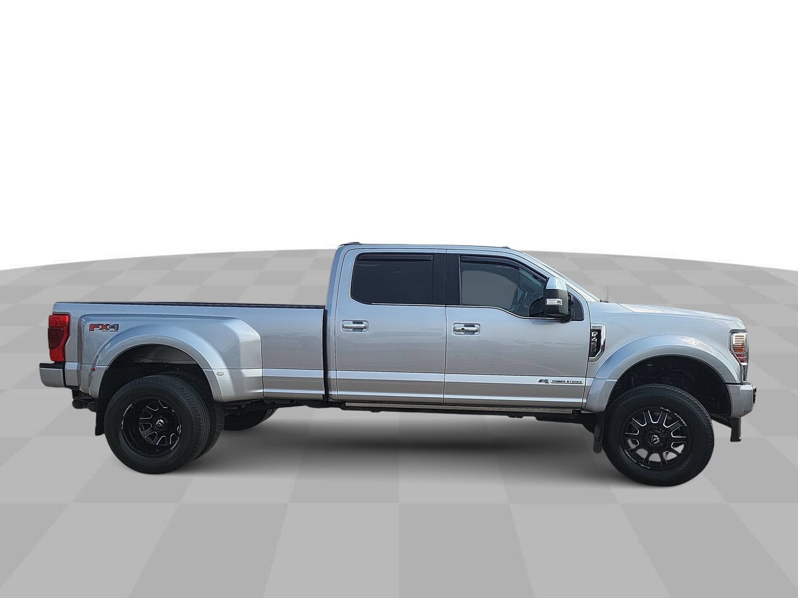 Used 2022 Ford F450 Platinum w/ FX4 Off-Road Package AWD/4WD image 9