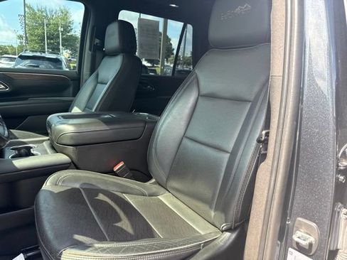 Used 2021 Chevrolet Tahoe High Country AWD/4WD image 9