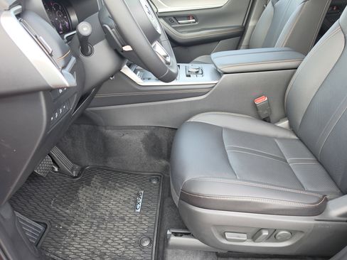 Used 2026 MAZDA CX-70 SC Plus AWD/4WD image 9
