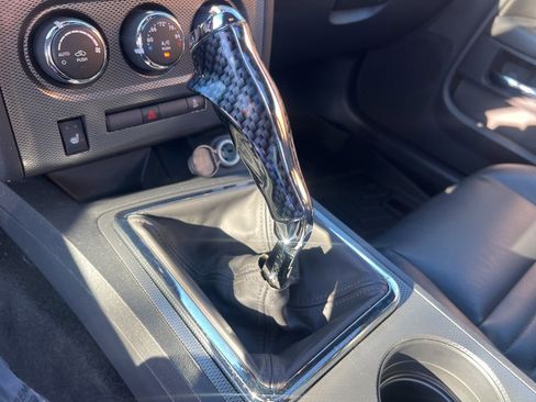 Used 2013 Dodge Challenger R/T image 26