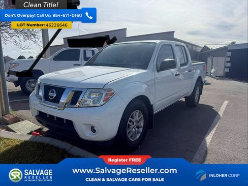 Used 2019 Nissan Frontier SV image 3