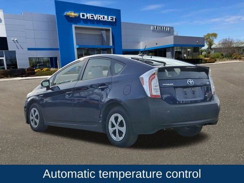 Used 2014 Toyota Prius Four image 6