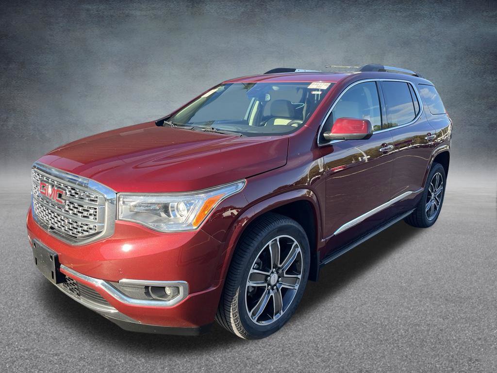 Used 2017 GMC Acadia Denali w/ Technology Package AWD/4WD image 3