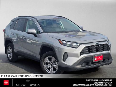 Certified 2025 Toyota RAV4 XLE FWD image 1