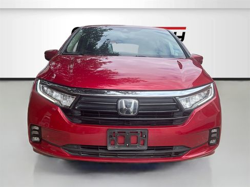 Used 2022 Honda Odyssey Touring image 2