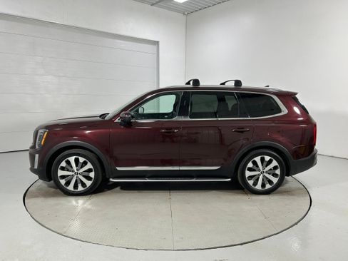 Used 2020 Kia Telluride EX w/ EX Premium Package AWD/4WD image 21