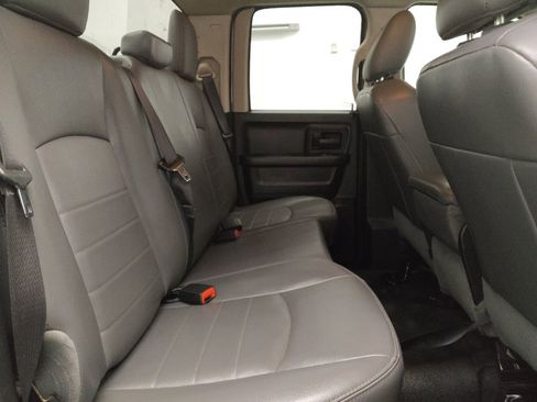 Used 2018 RAM 1500 Tradesman image 19