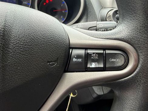 Used 2011 Honda Fit image 17
