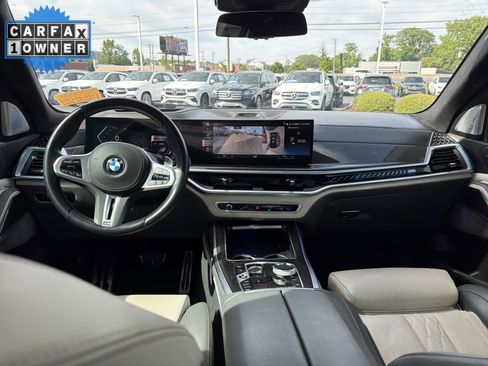 Used 2023 BMW X7 M60i w/ Executive Package AWD/4WD image 30