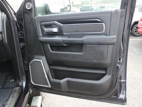Used 2021 RAM 2500 Laramie image 32