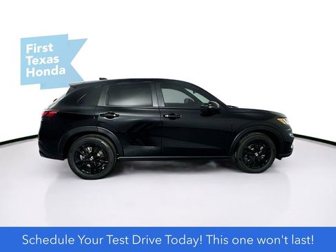 New 2026 Honda HR-V Sport image 9