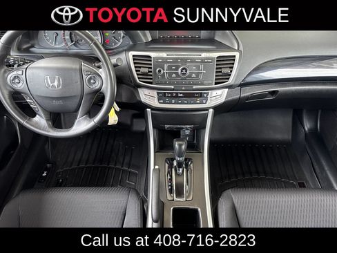 Used 2015 Honda Accord Sport image 4