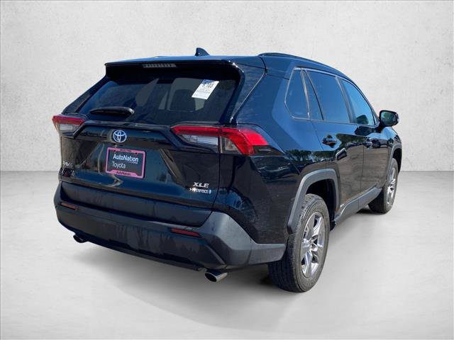 Used 2023 Toyota RAV4 XLE w/ Convenience Package AWD/4WD image 5