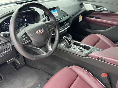 Certified 2025 Cadillac CT4 V w/ Super Cruise Package image 12