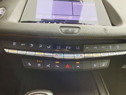 Used 2019 Cadillac XT4 Sport image 20