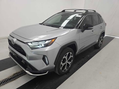 Used 2025 Toyota RAV4 XSE w/ Premium Package AWD/4WD image 6
