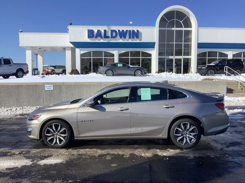 Used 2024 Chevrolet Malibu RS image 4