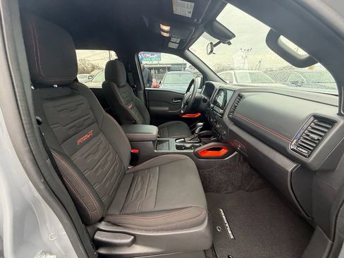 Used 2024 Nissan Frontier Pro-X w/ Pro Convenience Package image 23