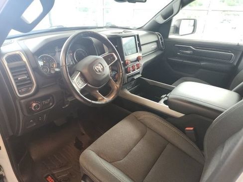Used 2019 RAM 1500 Big Horn AWD/4WD image 4