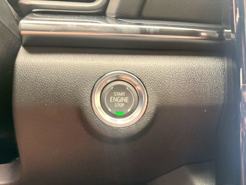 New 2027 GMC Terrain Elevation AWD/4WD image 17