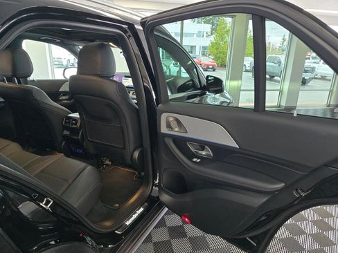 Used 2025 Mercedes-Benz GLE 350 4MATIC image 39