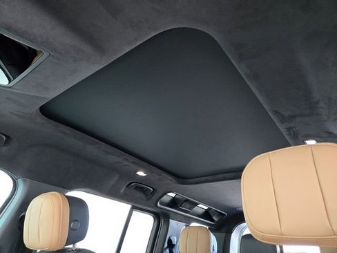 New 2026 Land Rover Defender 110 X AWD/4WD image 11