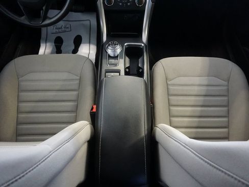 Used 2017 Ford Fusion S image 27