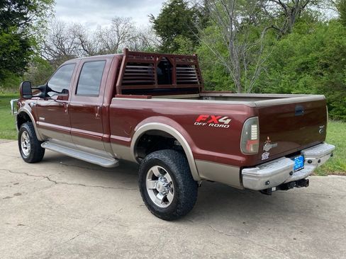 Used 2006 Ford F250 4x4 Crew Cab Super Duty image 6