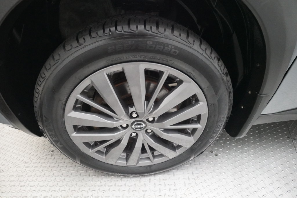 Used 2022 Nissan Pathfinder SL AWD/4WD image 25