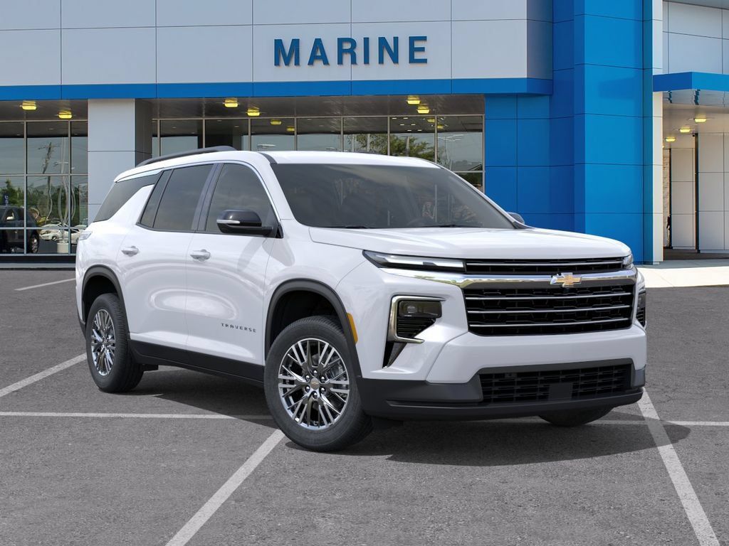 New 2027 Chevrolet Traverse LT w/ Driver Confidence Package FWD image 7