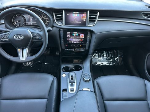 Used 2025 INFINITI QX50 Pure AWD/4WD image 16