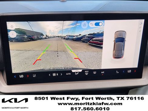 Used 2025 Ford Explorer Active w/ Active Comfort Package RWD image 17