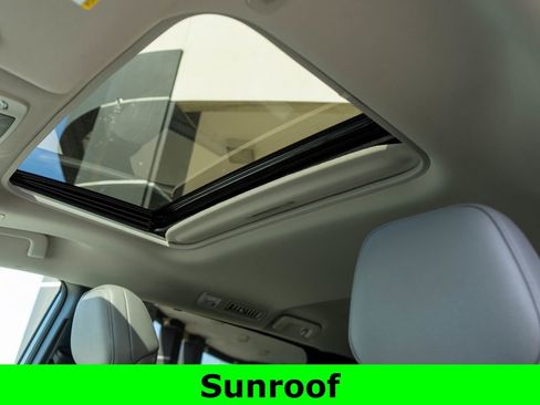 Used 2025 Toyota Sienna XLE w/ XLE Plus Package AWD/4WD image 12