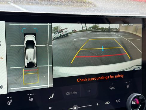 New 2026 Subaru Solterra Limited image 19