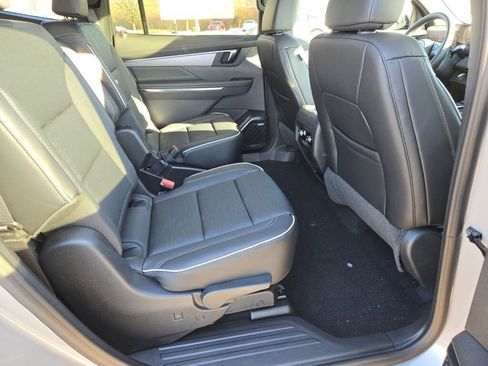 New 2026 Buick Enclave Sport Touring w/ Power Package AWD/4WD image 10
