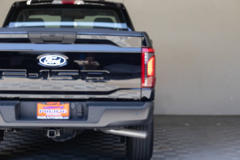 Used 2025 Ford F150 XL RWD image 12