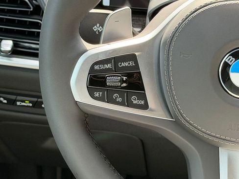 New 2026 BMW X5 sDrive40i RWD image 17