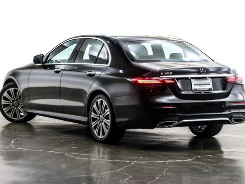 Used 2022 Mercedes-Benz E 350 Sedan image 13