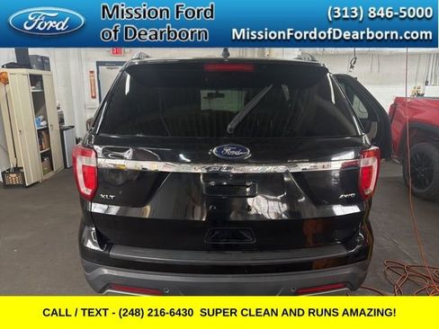 Used 2019 Ford Explorer XLT image 4