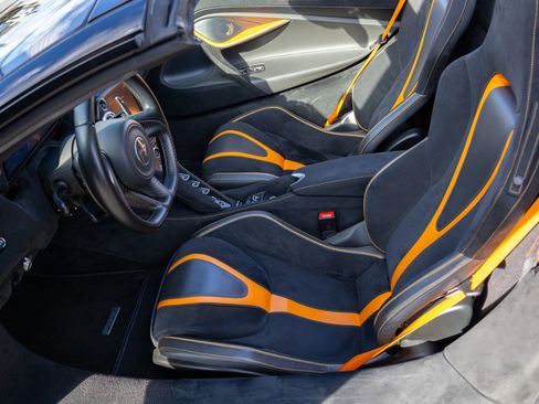 Used 2022 McLaren 720S Spider RWD image 49
