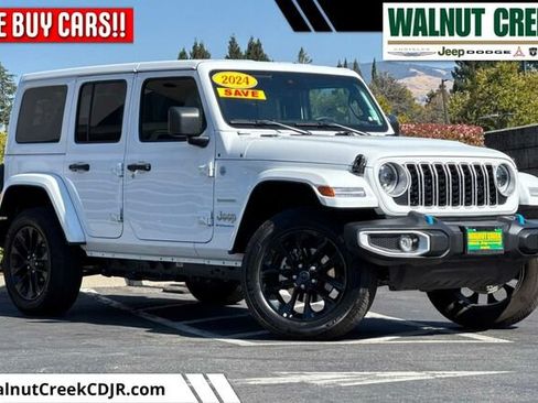Used 2024 Jeep Wrangler Unlimited Sahara AWD/4WD image 1