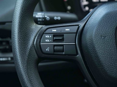 Used 2024 Honda Accord LX image 19