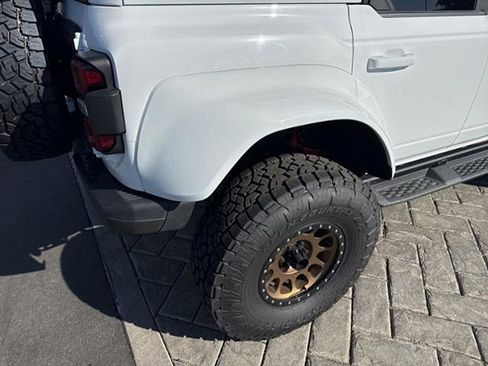 Used 2022 Ford Bronco Raptor AWD/4WD image 6