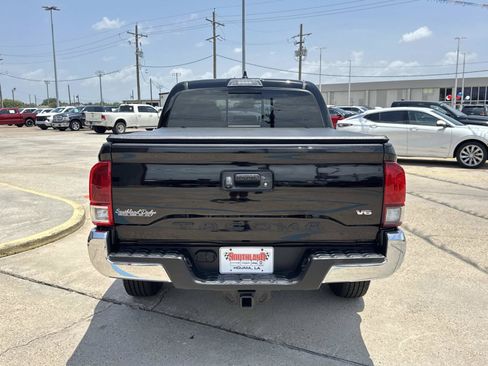 Used 2023 Toyota Tacoma SR5 RWD image 6