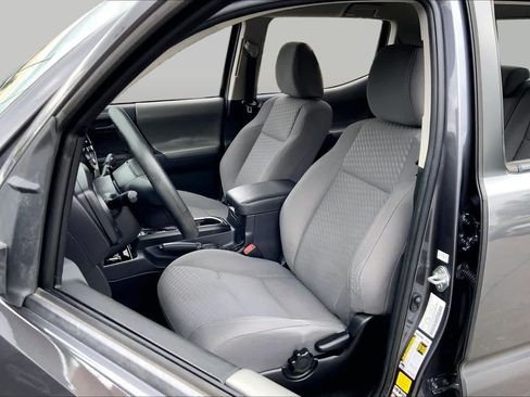 Used 2021 Toyota Tacoma SR w/ SR Convenience Package RWD image 8