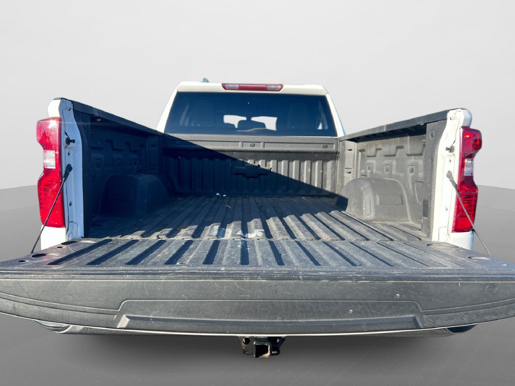 Used 2022 Chevrolet Silverado 1500 LT w/ Bed Protection Package AWD/4WD image 23