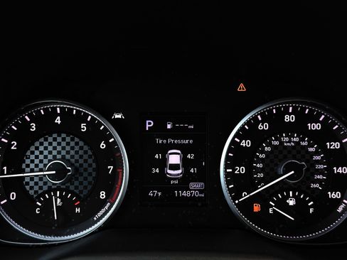 Used 2020 Hyundai Elantra Value Edition w/ Winter Weather Package image 37