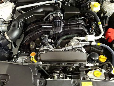 Used 2025 Subaru Crosstrek 2.5i Limited image 28